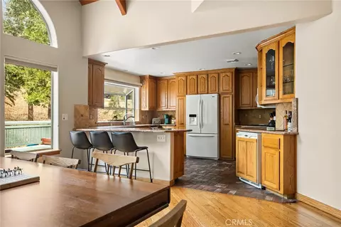Other - 27516 W W Shr, Lake Arrowhead, CA 92352 photo 5 of 10