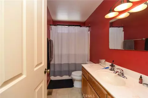 Bath - 1529 Olive, Ramona, CA 92065 photo 5 of 5