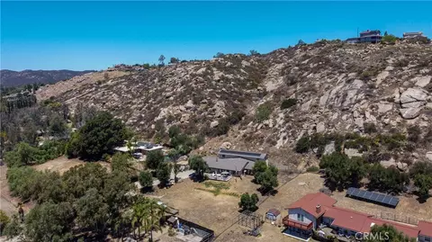 View/Area - 1529 Olive, Ramona, CA 92065 photo 3 of 4