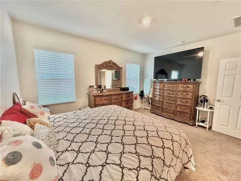 Bedroom - 27108 Oncore, Menifee, CA 92585 photo 1 of 7