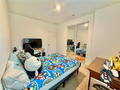 Bedroom - 27108 Oncore, Menifee, CA 92585 photo 4 of 7