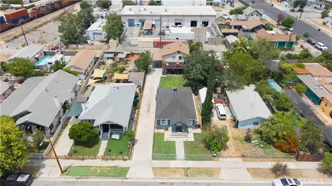 View/Area - 243 W C St, Colton, CA 92324 photo 3 of 4