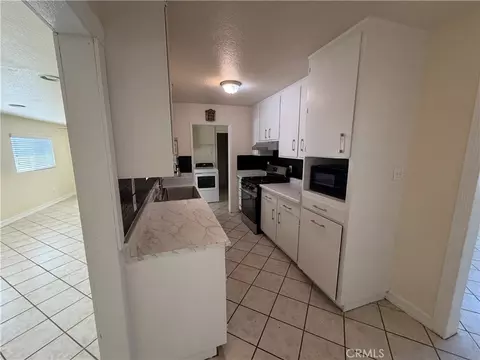 Kitchen - 3000 Carl, Riverside, CA 92507 photo 2 of 3