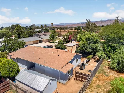 View/Area - 34119 Avenue I, Yucaipa, CA 92399 photo 4 of 8