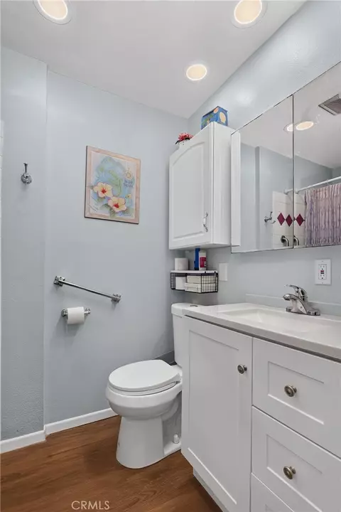 Bath - 34119 Avenue I, Yucaipa, CA 92399 photo 1 of 9