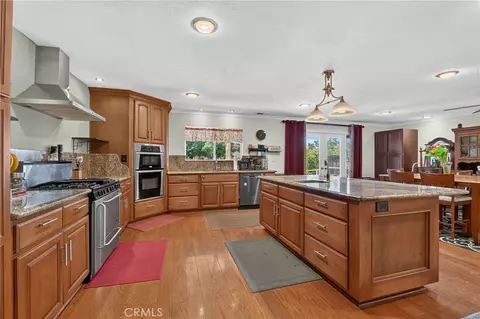Kitchen - 34119 Avenue I, Yucaipa, CA 92399 photo 2 of 9