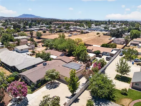 View/Area - 34119 Avenue I, Yucaipa, CA 92399 photo 1 of 8