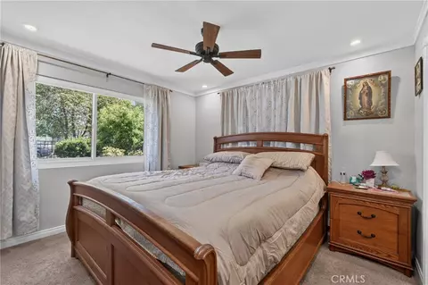 Bedroom - 34119 Avenue I, Yucaipa, CA 92399 photo 4 of 10