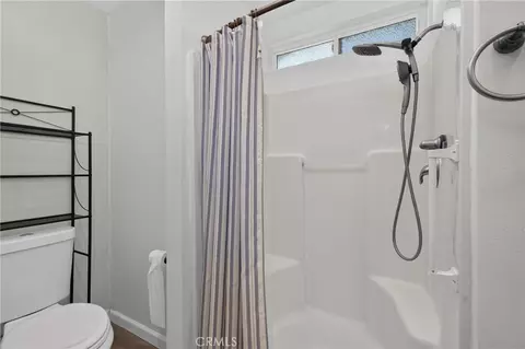 Bath - 34119 Avenue I, Yucaipa, CA 92399 photo 7 of 9
