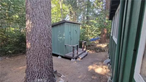 Exterior - 23821 Inspiration, Crestline, CA 92325 photo 5 of 6