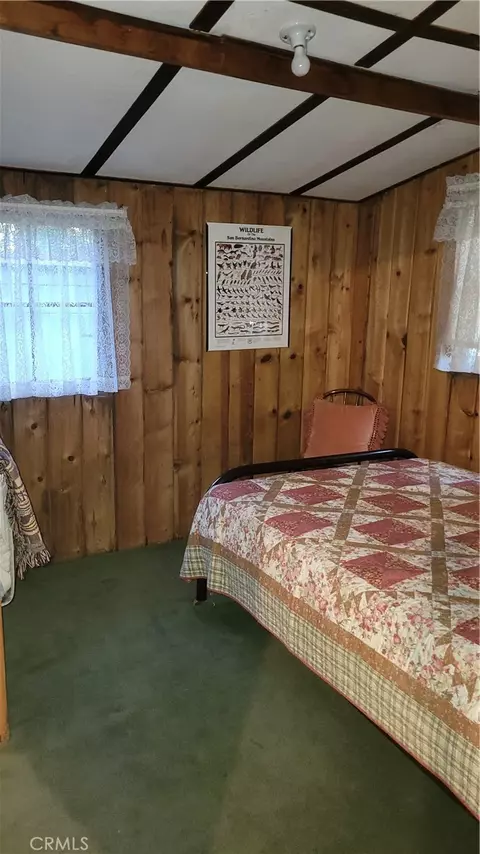 Bedroom - 23821 Inspiration, Crestline, CA 92325 photo 1 of 2