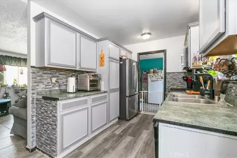 Kitchen - 14687 Marino, Cabazon, CA 92230 photo 1 of 2