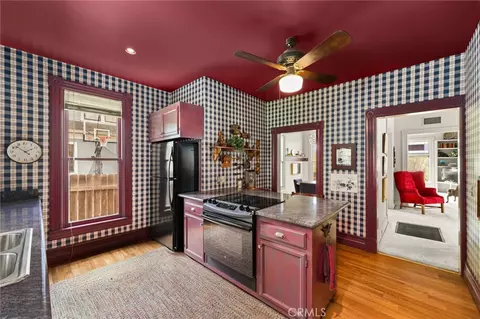 Kitchen - 711 Chestnut, Redlands, CA 92373 photo 4 of 5