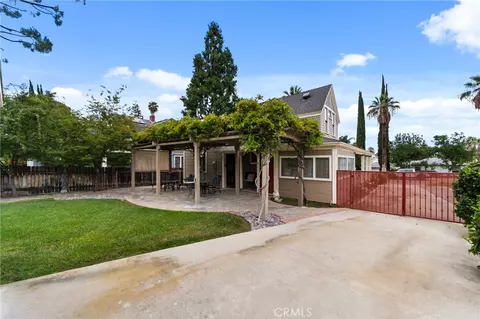 Exterior - 711 Chestnut, Redlands, CA 92373 photo 12 of 18