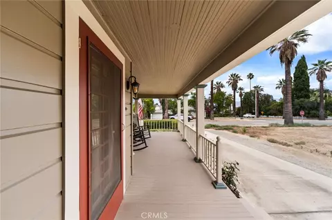 Exterior - 711 Chestnut, Redlands, CA 92373 photo 7 of 18
