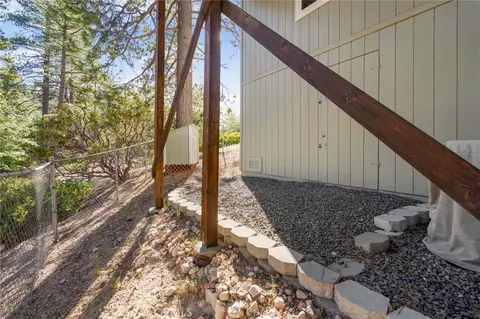 32715 Willow, Running Springs, CA 92382 photo 20