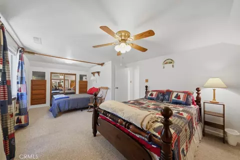 Bedroom - 368 Imperial, Sugarloaf, CA 92386 photo 7 of 9