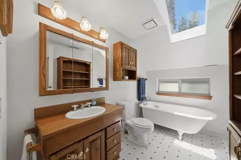Bath - 368 Imperial, Sugarloaf, CA 92386 photo 2 of 2