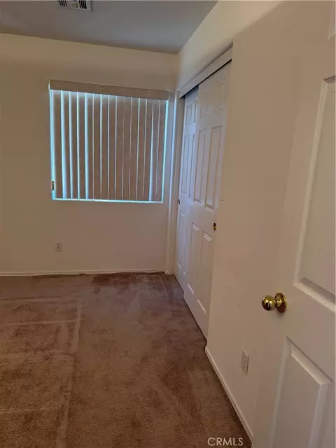 Bedroom - 14758 Sandstone, Adelanto, CA 92301 photo 2 of 6