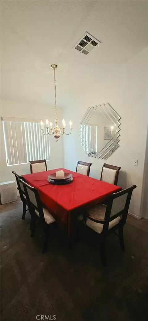 Dining - 14758 Sandstone, Adelanto, CA 92301 photo 1 of 2