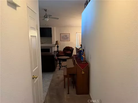 Entry Way - 14758 Sandstone, Adelanto, CA 92301 photo 3 of 5