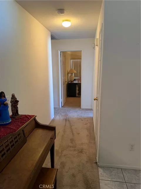 Entry Way - 14758 Sandstone, Adelanto, CA 92301 photo 1 of 5