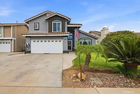 13334 Cloudburst Dr, Corona, CA 92883 photo 2