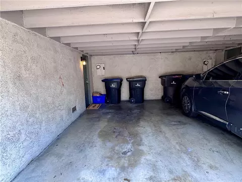Exterior - 4877 Jackson St #B, Riverside, CA 92503 photo 10 of 18
