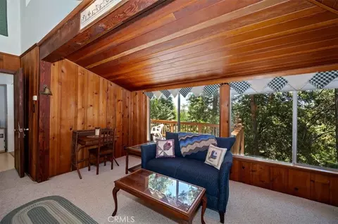 Other - 563 E Victoria Ct, Lake Arrowhead, CA 92352 photo 4 of 10