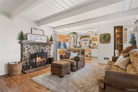 Living - 659 Lintner Rd, Big Bear Lake, CA 92315 photo 1 of 3