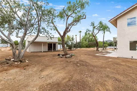 Exterior - 10880 Valley Dr, Riverside, CA 92505 photo 8 of 10