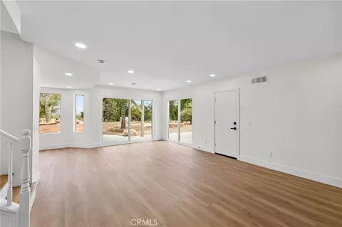 Living - 10880 Valley Dr, Riverside, CA 92505 photo 3 of 5