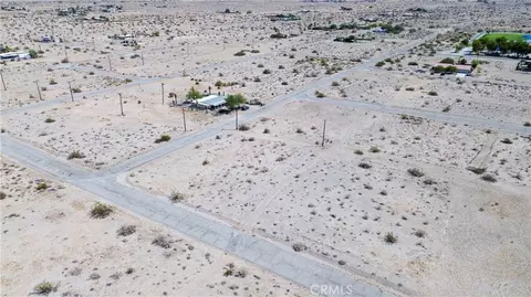 2464 Sea Fair, Thermal, CA 92274 photo 4
