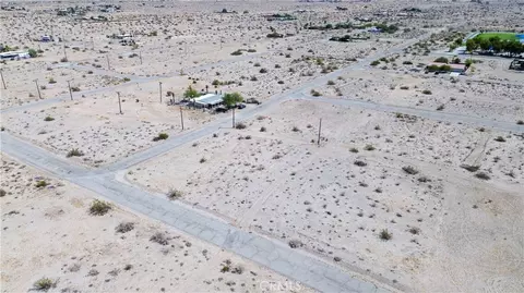 2464 Sea Fair, Thermal, CA 92274 photo 4