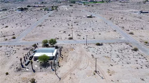2464 Sea Fair, Thermal, CA 92274 photo 10