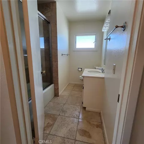 Bath - 35595 Ramada Ln, Yucaipa, CA 92399 photo 1 of 7