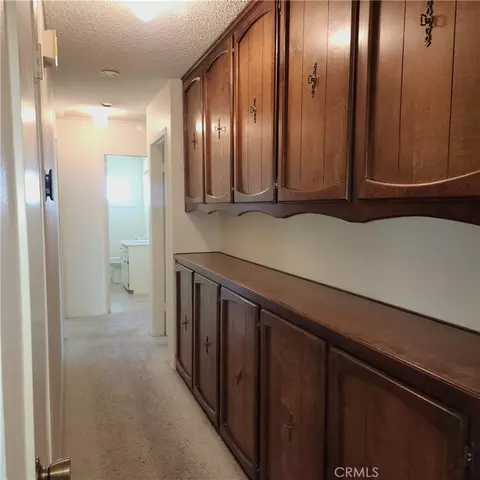 Entry Way - 35595 Ramada Ln, Yucaipa, CA 92399 photo 3 of 4