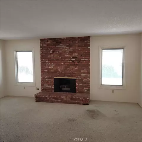 Living - 35595 Ramada Ln, Yucaipa, CA 92399 photo 1 of 2