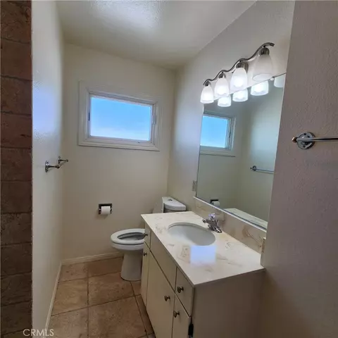 Bath - 35595 Ramada Ln, Yucaipa, CA 92399 photo 1 of 7