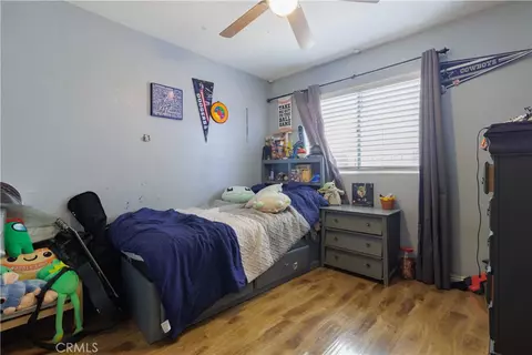 Bedroom - 8544 Dove Crk, Hesperia, CA 92344 photo 2 of 2