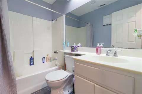 Bath - 8544 Dove Crk, Hesperia, CA 92344 photo 2 of 2