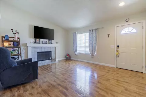 Living - 8544 Dove Crk, Hesperia, CA 92344 photo 1 of 1