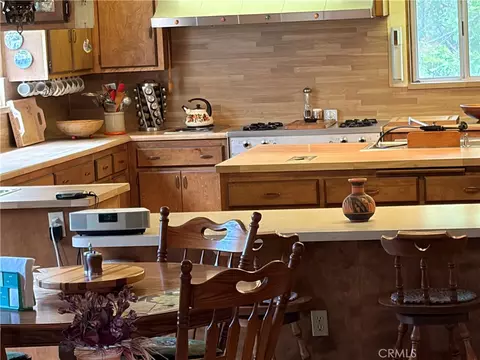 Kitchen - 5974 Pine, Angelus Oaks, CA 92305 photo 11 of 11