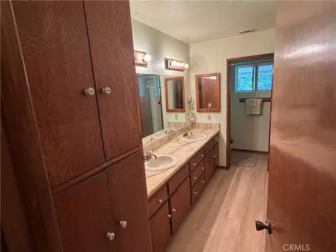 Bath - 5974 Pine, Angelus Oaks, CA 92305 photo 1 of 3