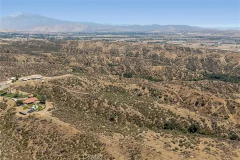37475 Valgio, Calimesa, CA 92320 photo 9