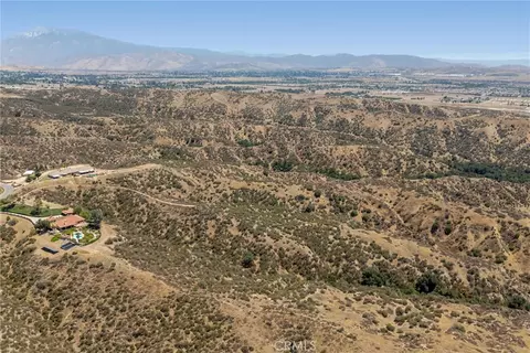 37475 Valgio, Calimesa, CA 92320 photo 9