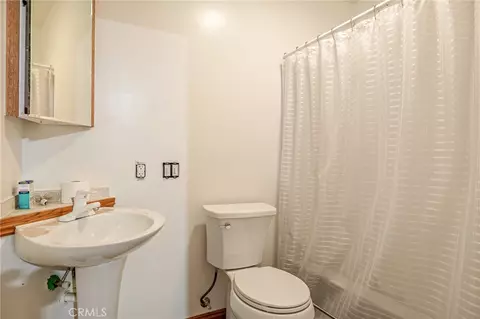 24376 Horst Dr, Crestline, CA 92325 photo 41
