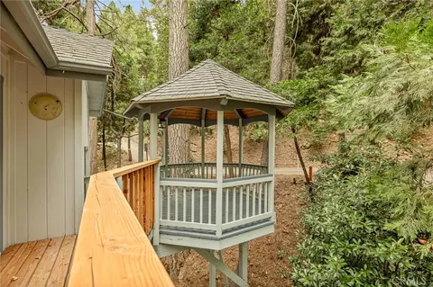 24376 Horst Dr, Crestline, CA 92325 photo 20
