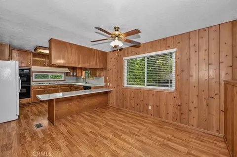 Other - 556 Pioneer, Lake Arrowhead, CA 92352 photo 3 of 12