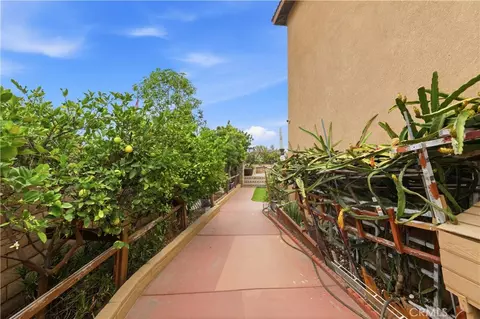 Exterior - 15979 Skyridge, Riverside, CA 92503 photo 17 of 17